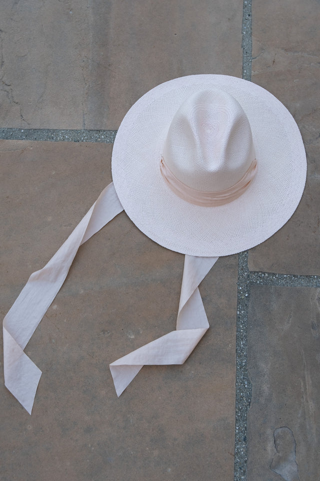 Fedora Blush